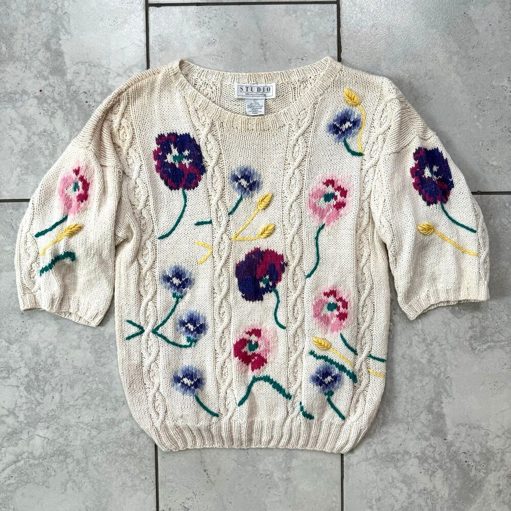 VINTAGE 80s Michelle Stuart Studio Size L HandKnit Sweater Floral Cottage Core